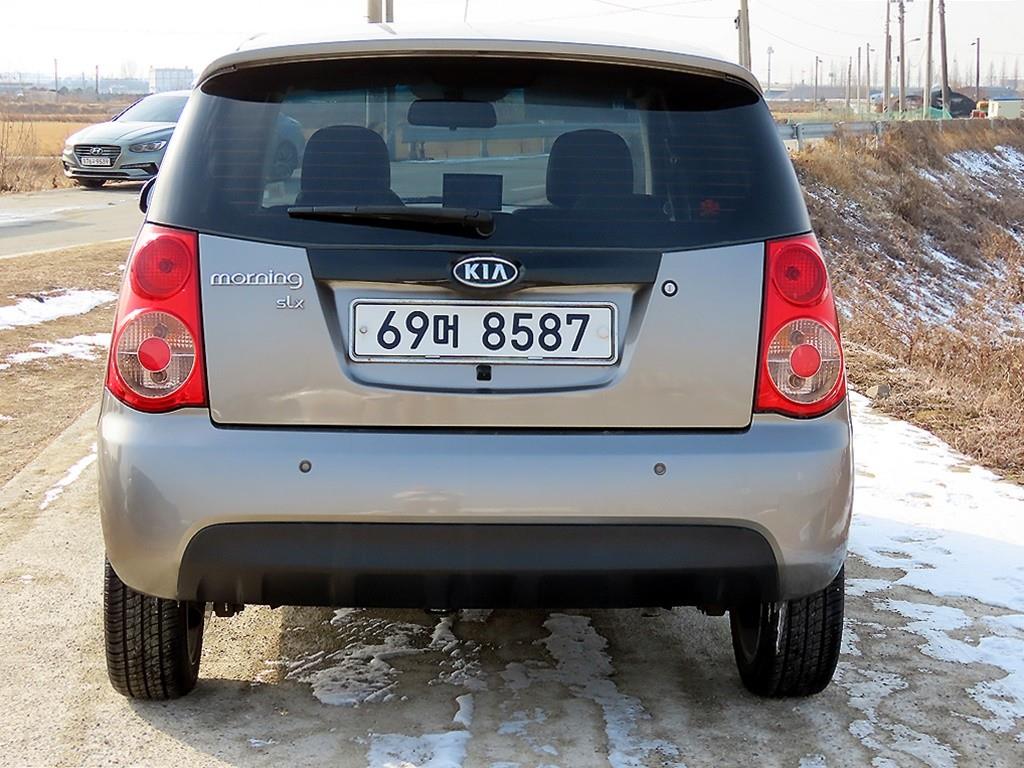 KIA Morning - Vista 4