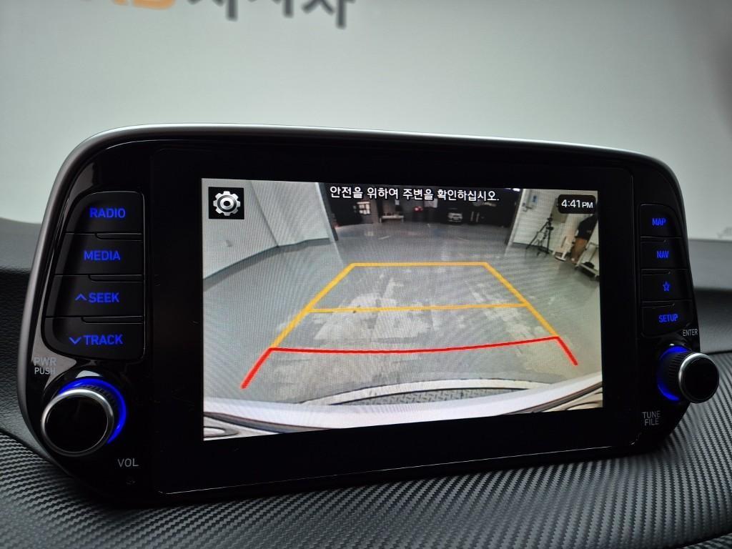 HYUNDAI Tucson 2019 Blanco - Importación desde Corea - HF Imports Iquique - Foto 17