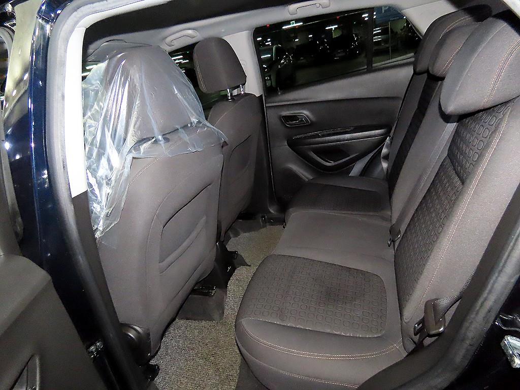 Chevrolet Trax - Vista 7