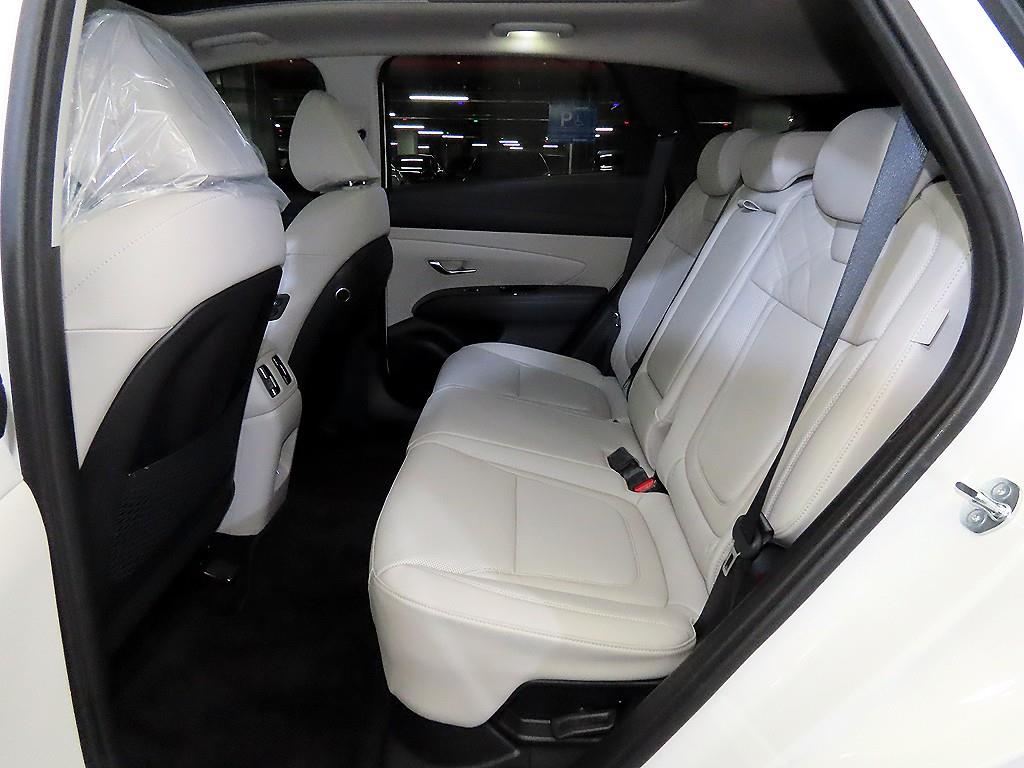 HYUNDAI Tucson - Vista 7