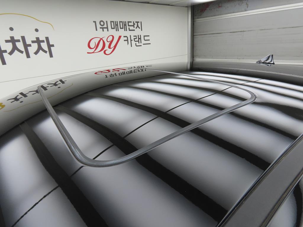 HYUNDAI Avante 2023 Blanco - Importación desde Corea - HF Imports Iquique - Foto 17