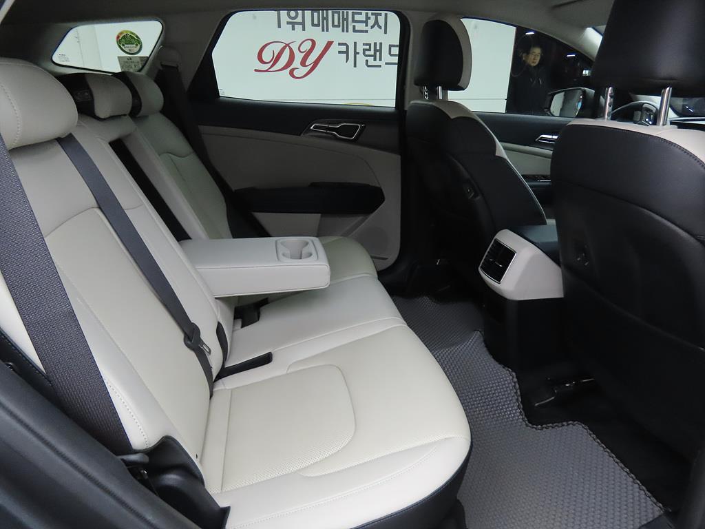 KIA Sportage - Vista 6