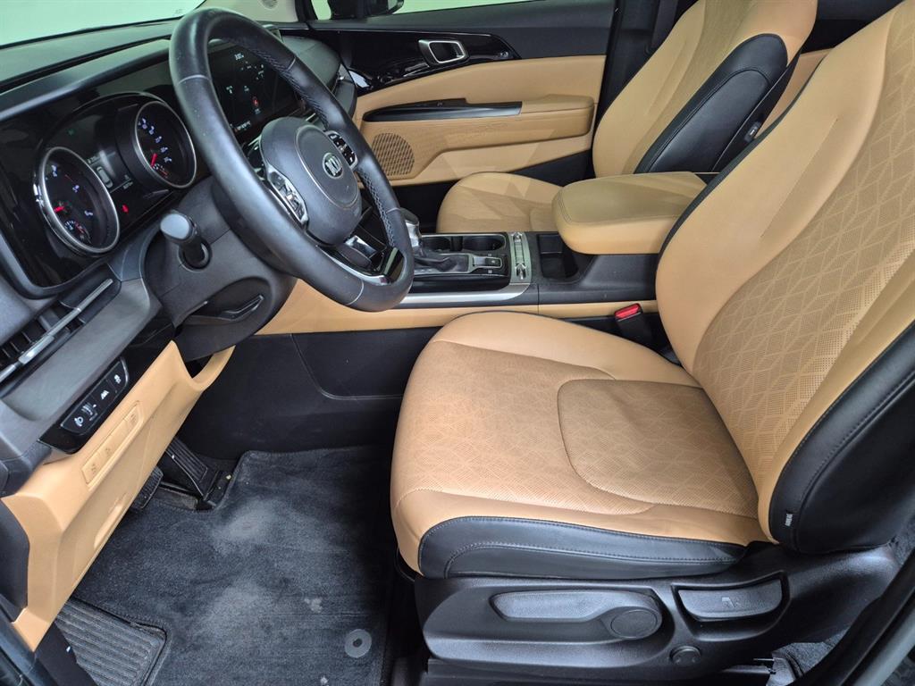 KIA Carnival 2021 Negro - Importación desde Corea - HF Imports Iquique - Foto 16