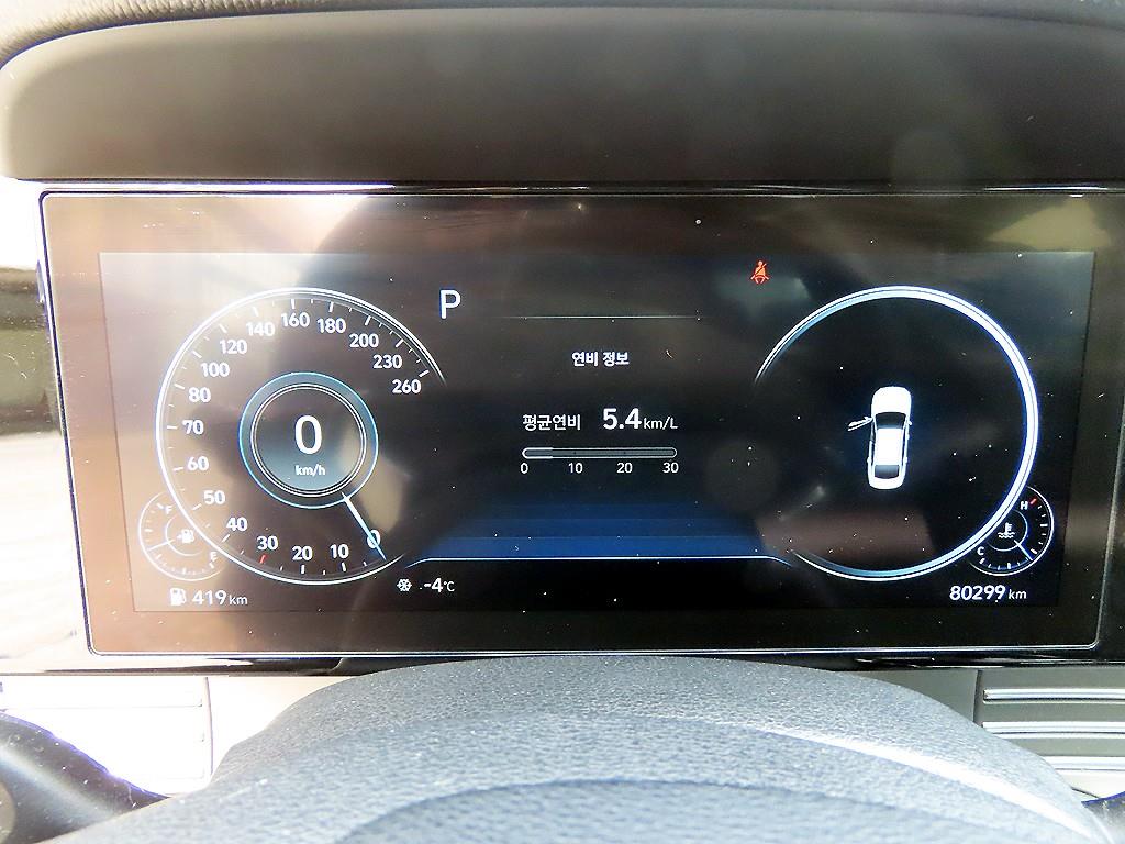 HYUNDAI Grandeur - Vista 9