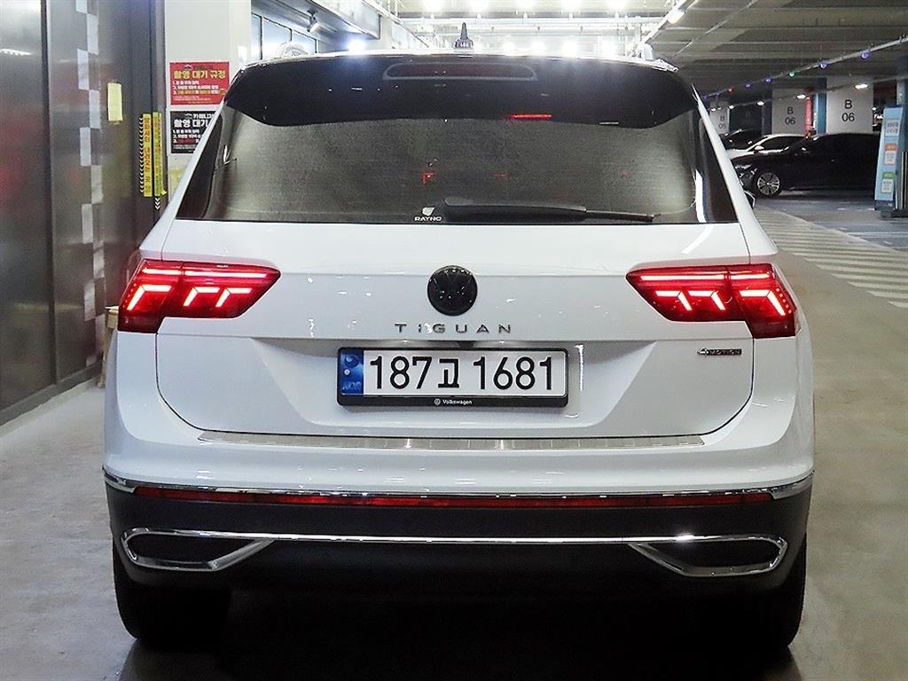 Volkswagen Tiguan - Vista 5