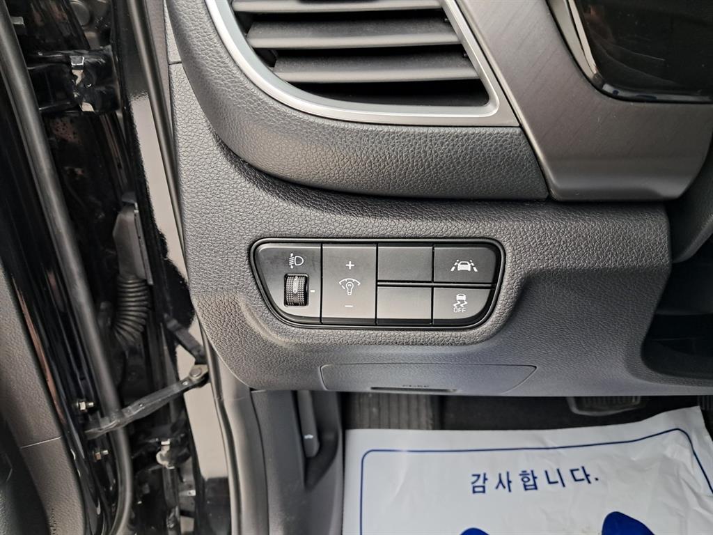 KIA Seltos 2021 Negro - Importación desde Corea - HF Imports Iquique - Foto 13