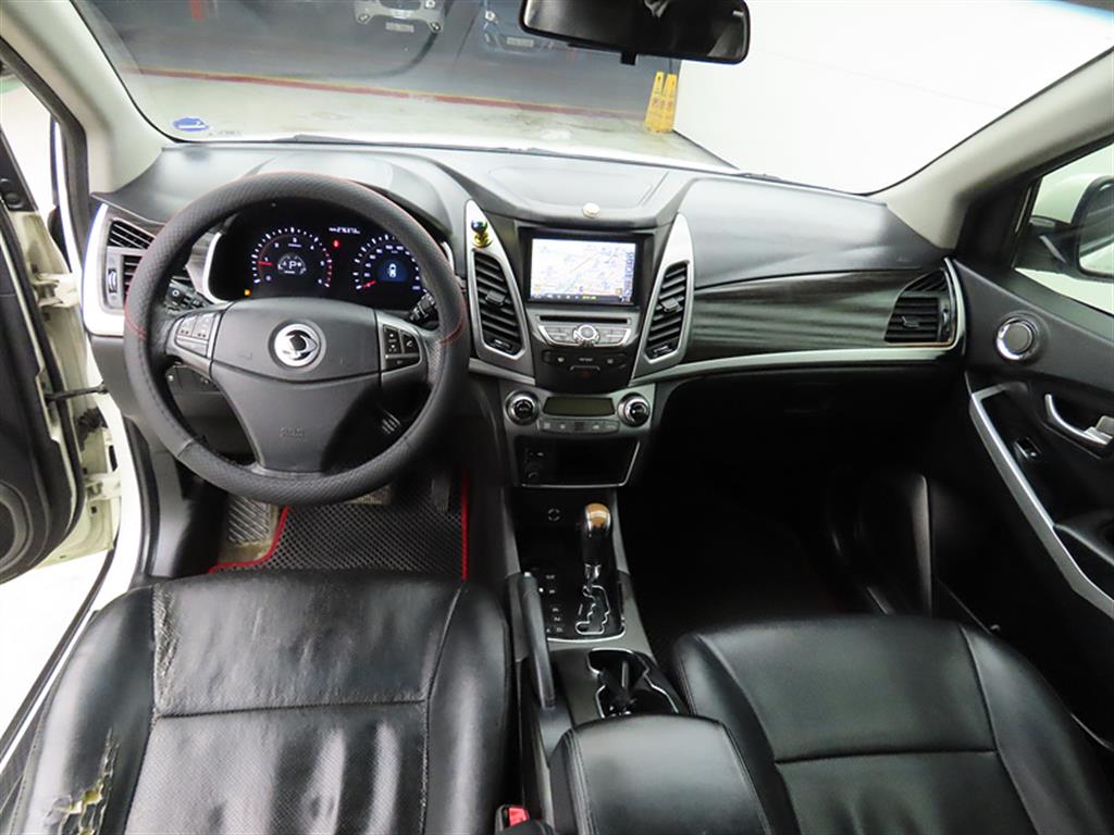 Ssangyong Korando - Vista 7