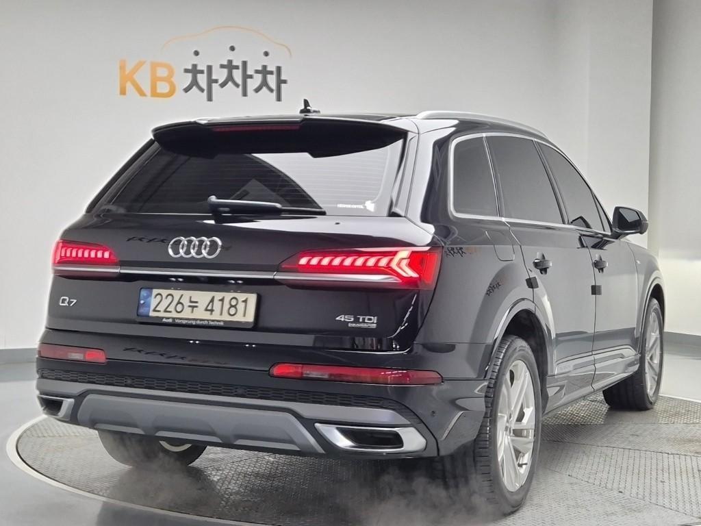 Audi Q7 - Vista 3