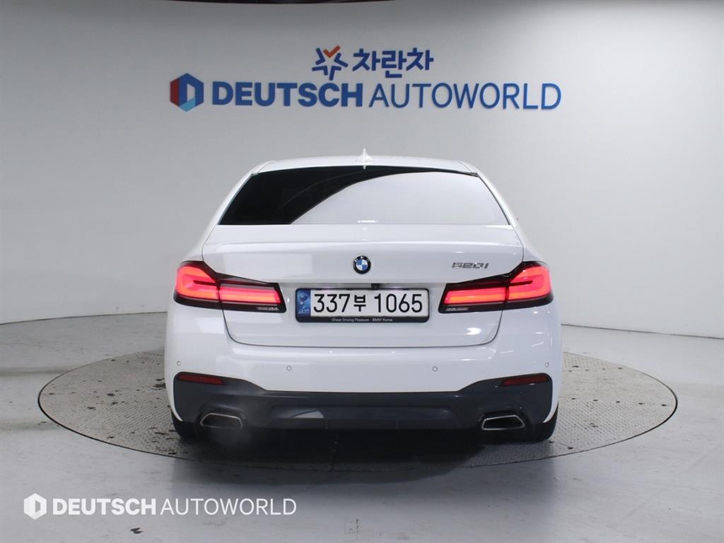 BMW 5 Series - Vista 4