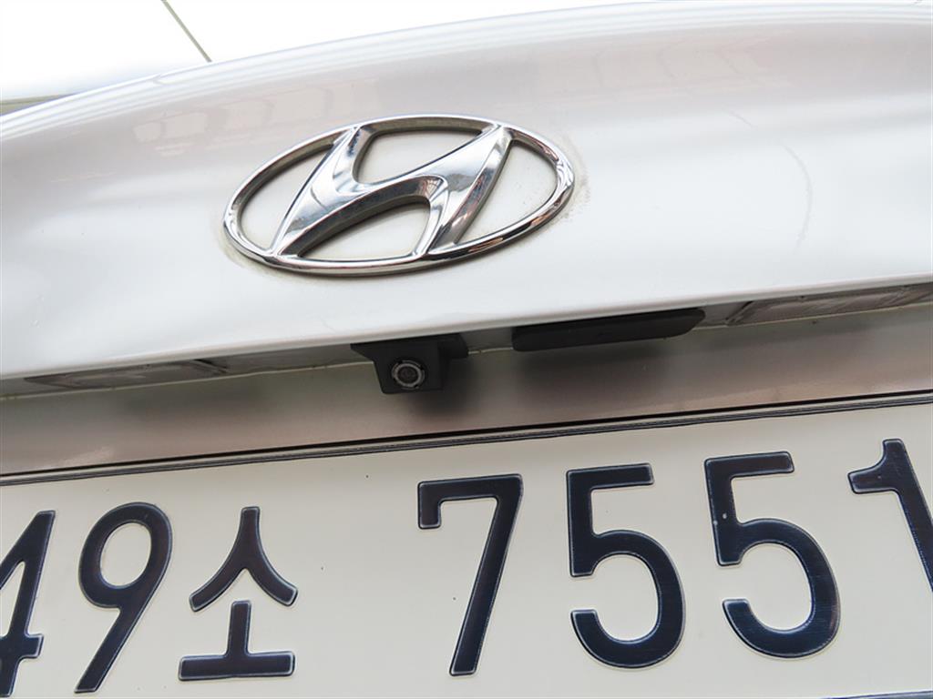 HYUNDAI Avante 2015 Plateado - Importación desde Corea - HF Imports Iquique - Foto 16