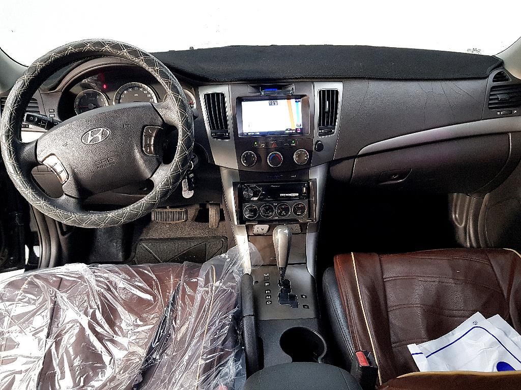 HYUNDAI Sonata - Vista 5