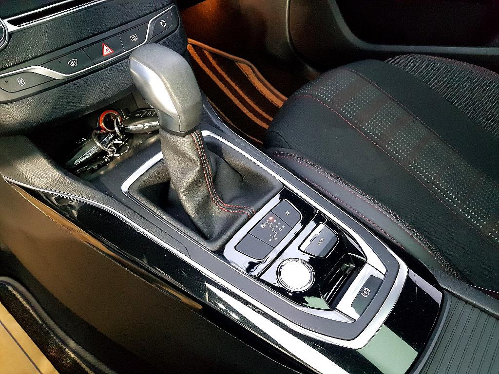 Peugeot 308 - Vista 11