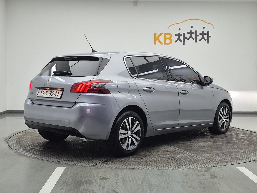 Peugeot 308 - Vista 4