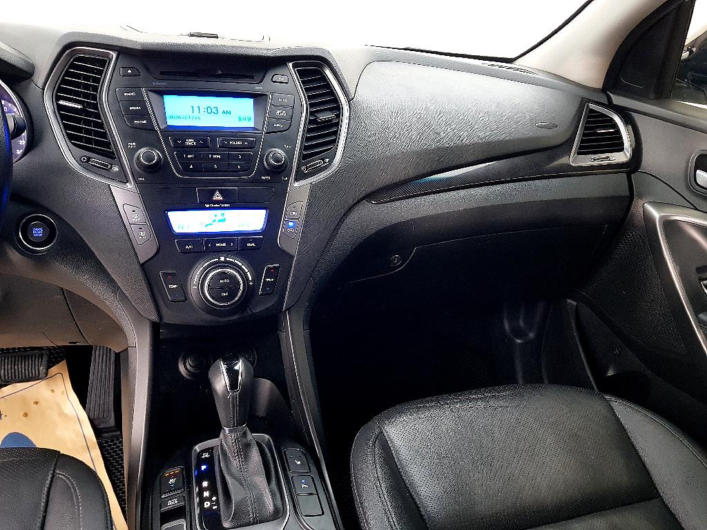 HYUNDAI Santa Fe - Vista 10