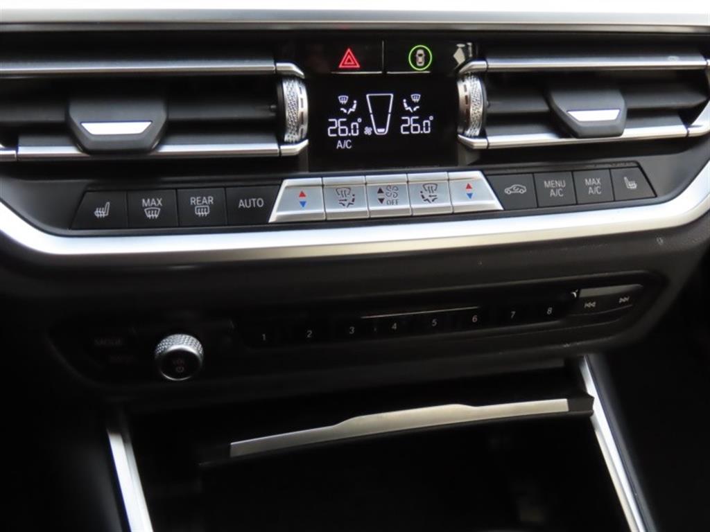 BMW 3 series 2021 Negro - Importación desde Corea - HF Imports Iquique - Foto 7