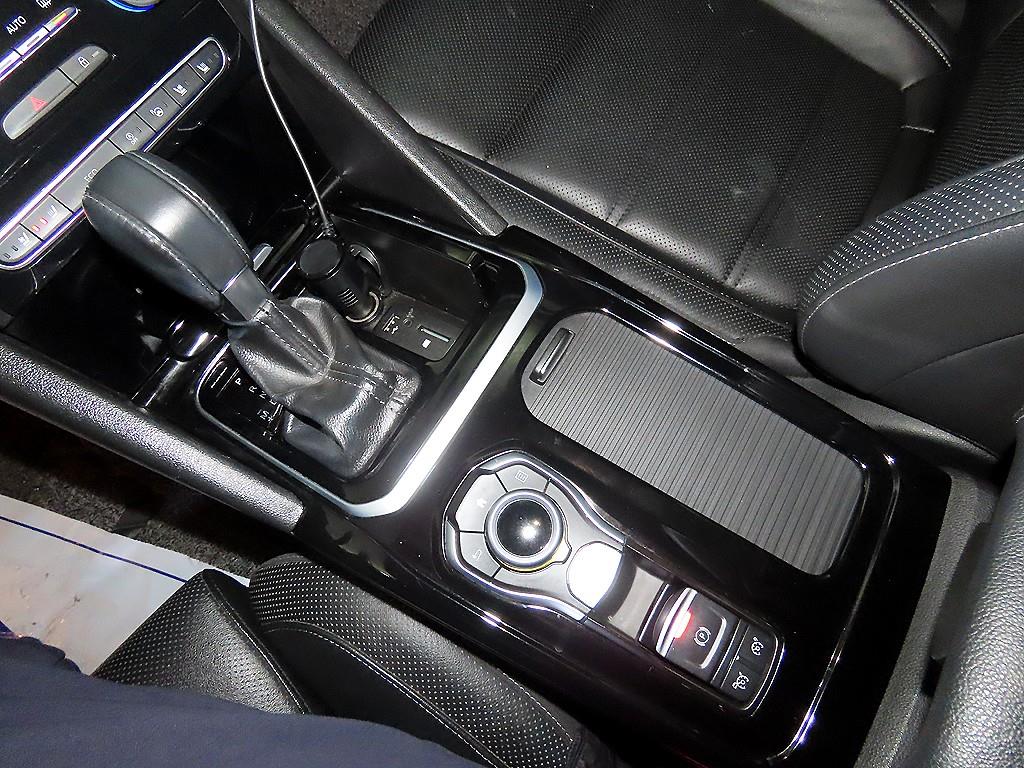 SAMSUNG SM6 - Vista 12