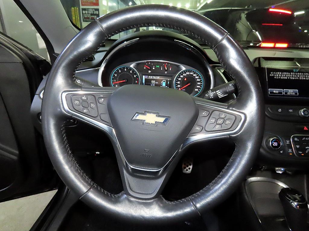 Chevrolet Malibu - Vista 8