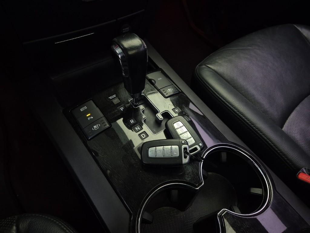 KIA Mohave - Vista 8