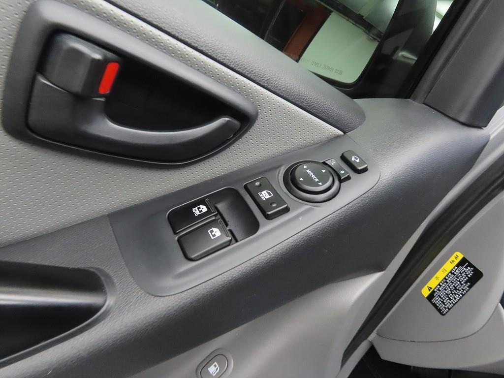 HYUNDAI Starex 2019 Gris - Importación desde Corea - HF Imports Iquique - Foto 15