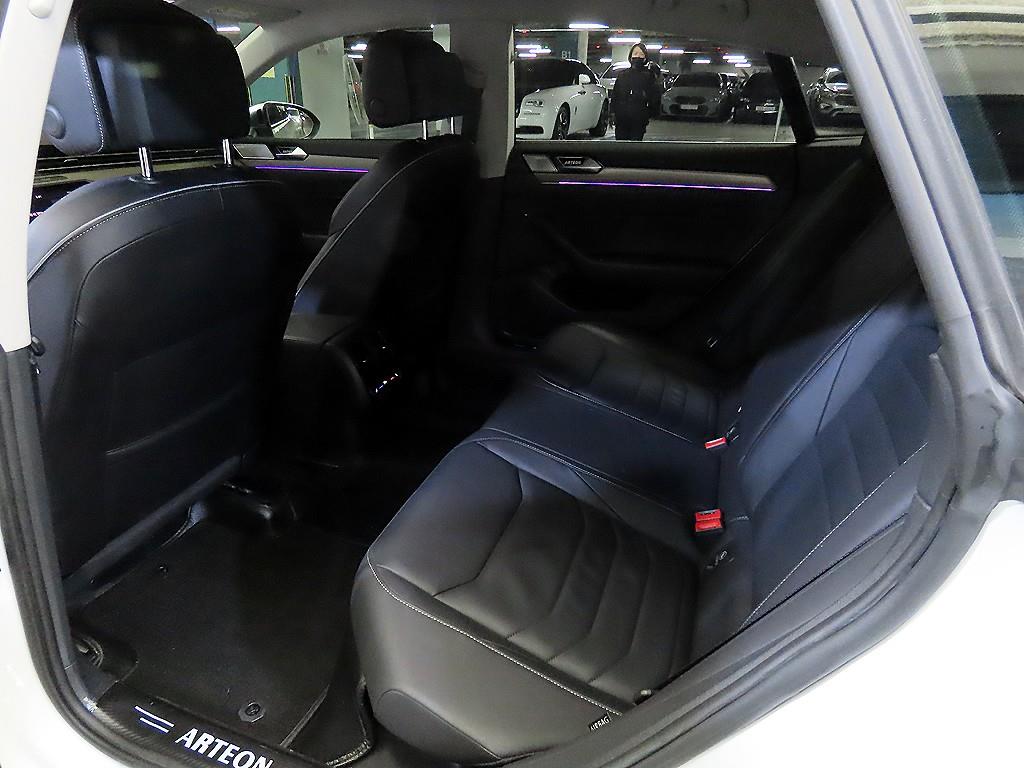 Volkswagen Arteon - Vista 7