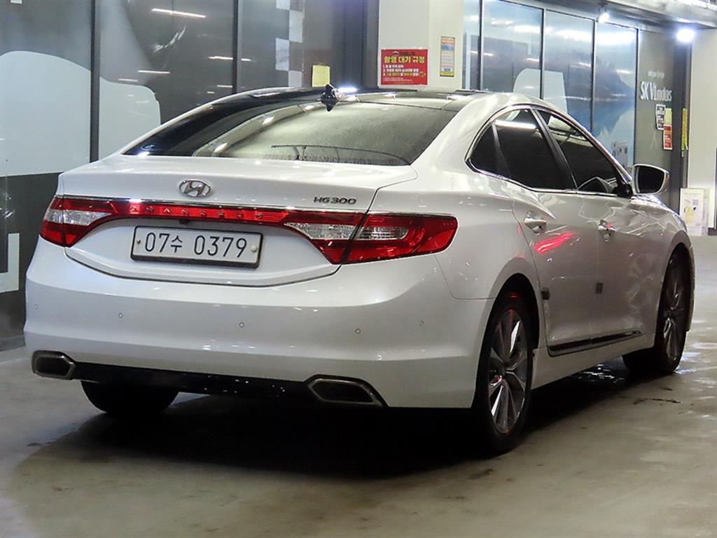 HYUNDAI Grandeur - Vista 4