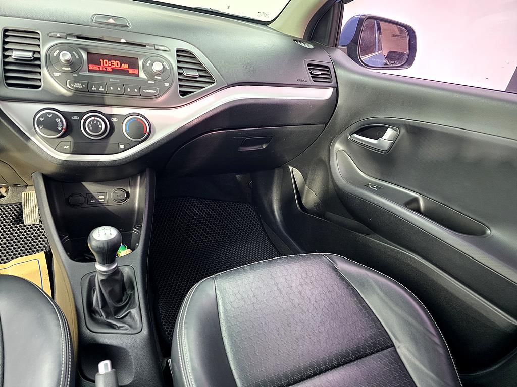 KIA Morning - Vista 10