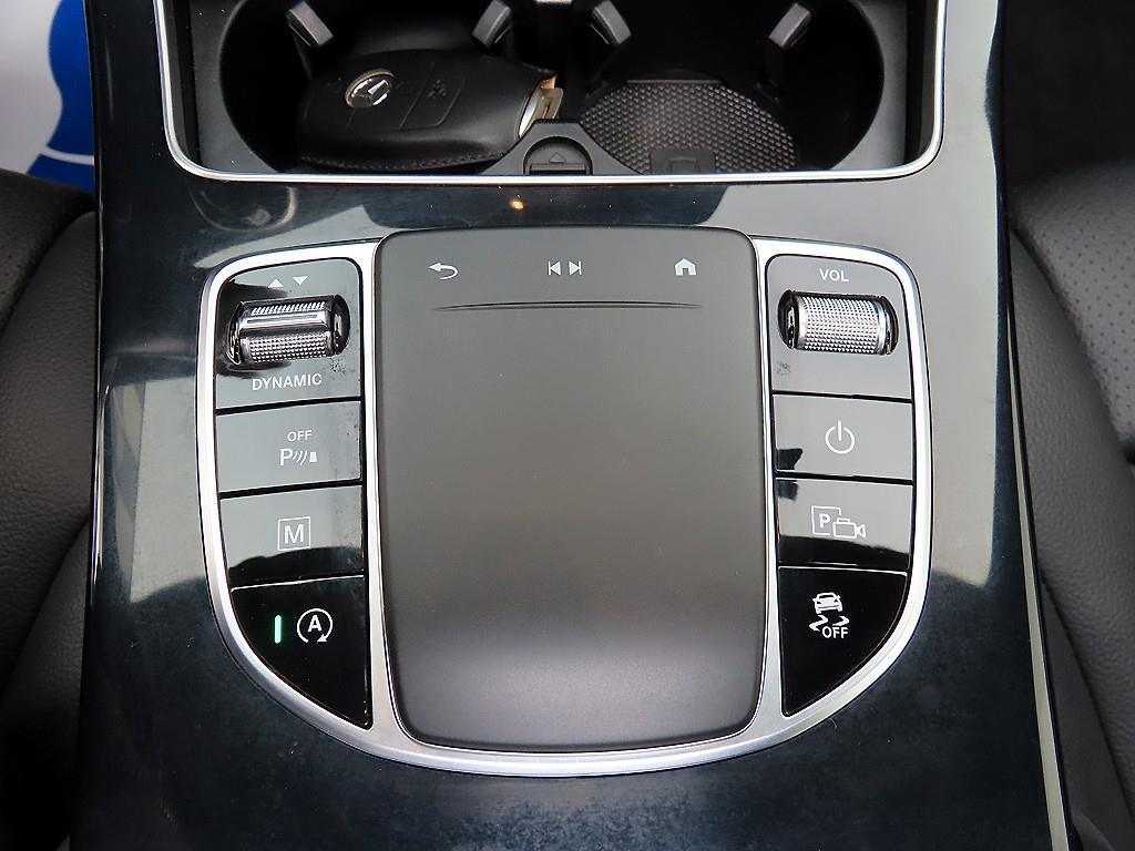 Mercedes Benz GLC Class - Vista 12