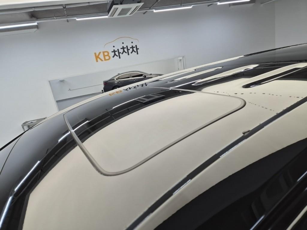 HYUNDAI Staria 2023 Negro - Importación desde Corea - HF Imports Iquique - Foto 13