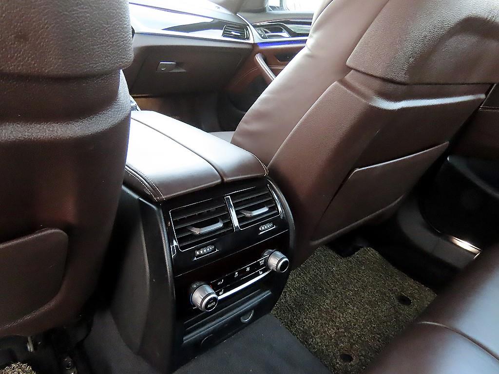 BMW 5 Series 2018 Blanco - Importación desde Corea - HF Imports Iquique - Foto 16