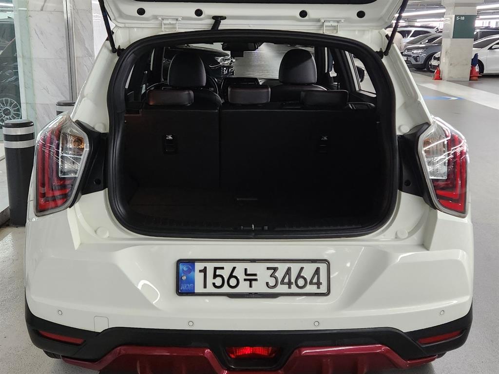 Ssangyong Tivoli 2022 Blanco - Importación desde Corea - HF Imports Iquique - Foto 19