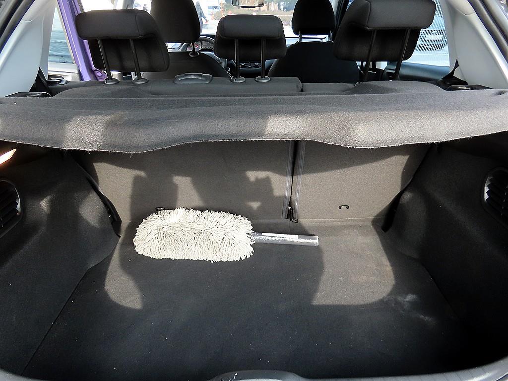 Peugeot 208 2015 Azul - Importación desde Corea - HF Imports Iquique - Foto 16