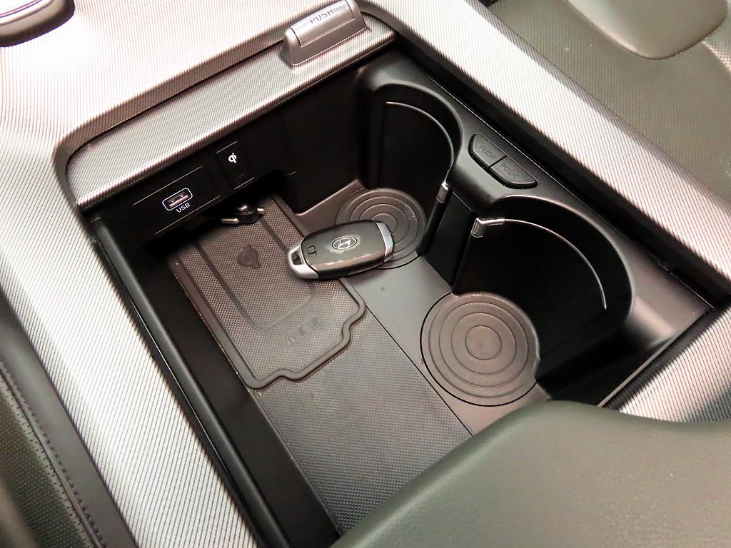 HYUNDAI Palisade - Vista 10