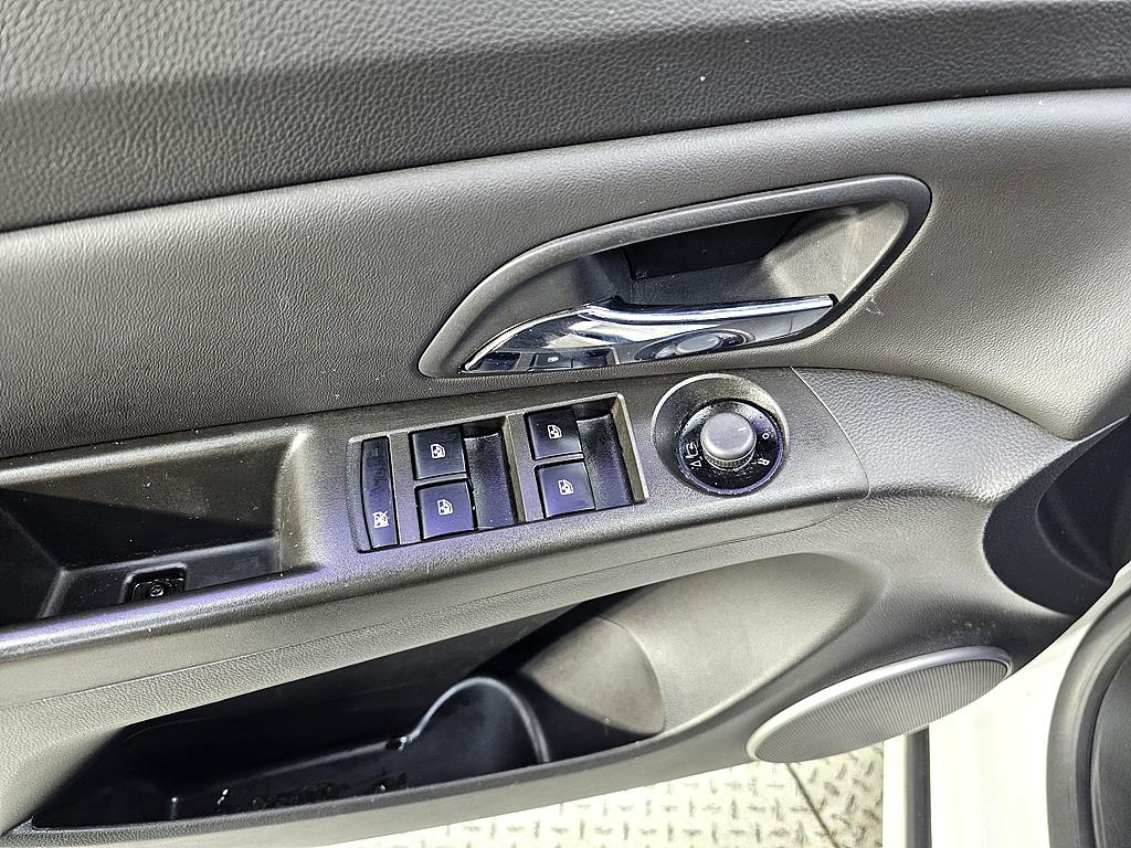 Chevrolet Cruise 2013 Blanco - Importación desde Corea - HF Imports Iquique - Foto 13