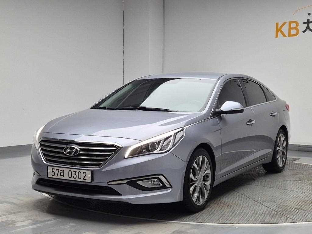 HYUNDAI Sonata 2016 Plateado - Importación desde Corea - HF Imports Iquique - Foto 1