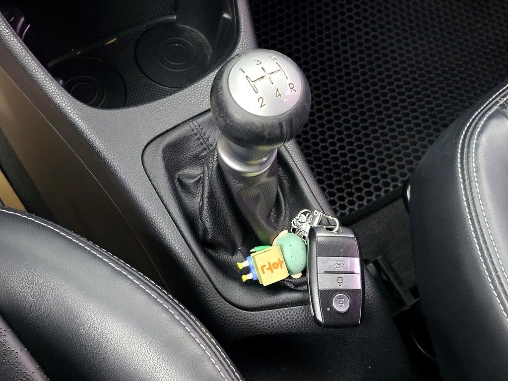 KIA Morning 2016 Azul - Importación desde Corea - HF Imports Iquique - Foto 15