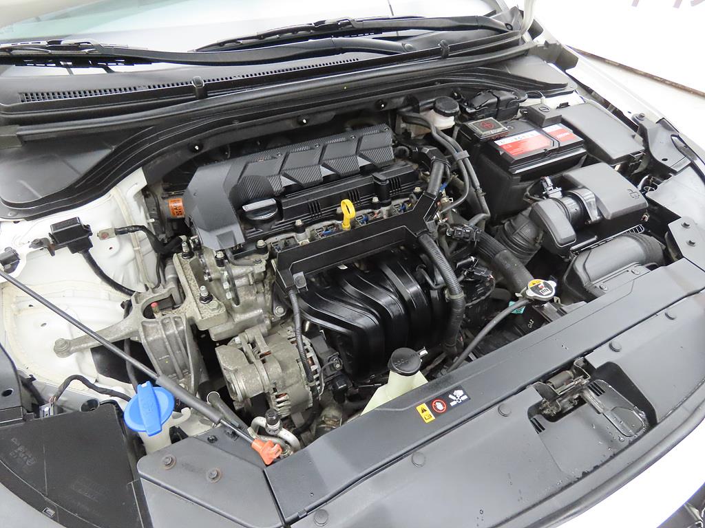 HYUNDAI Avante 2019 Blanco - Importación desde Corea - HF Imports Iquique - Foto 19