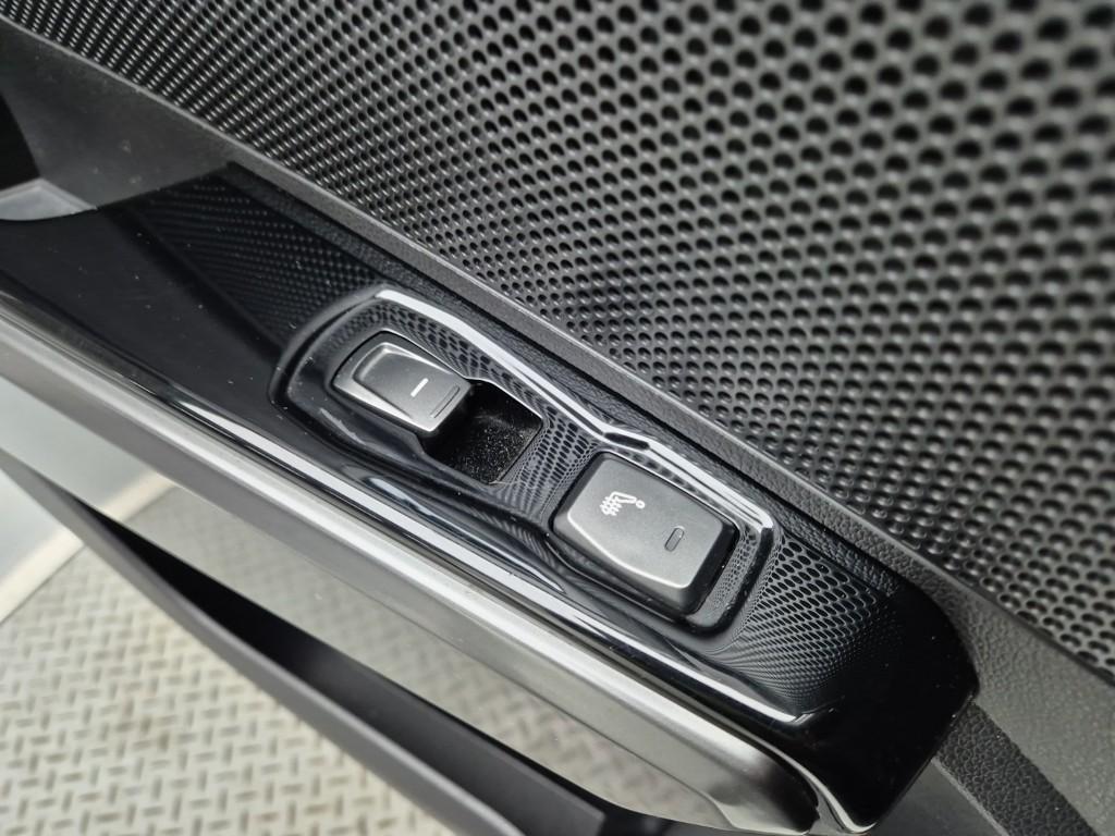 Ssangyong Tivoli 2020 Blanco - Importación desde Corea - HF Imports Iquique - Foto 19