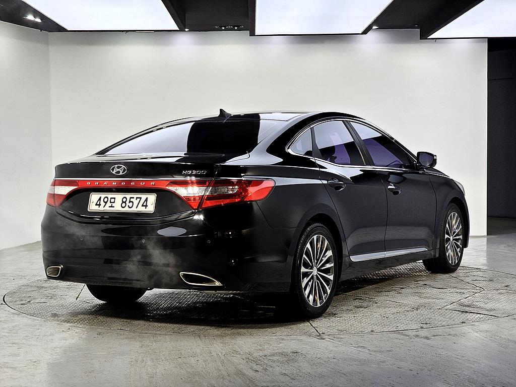 HYUNDAI Grandeur - Vista 4