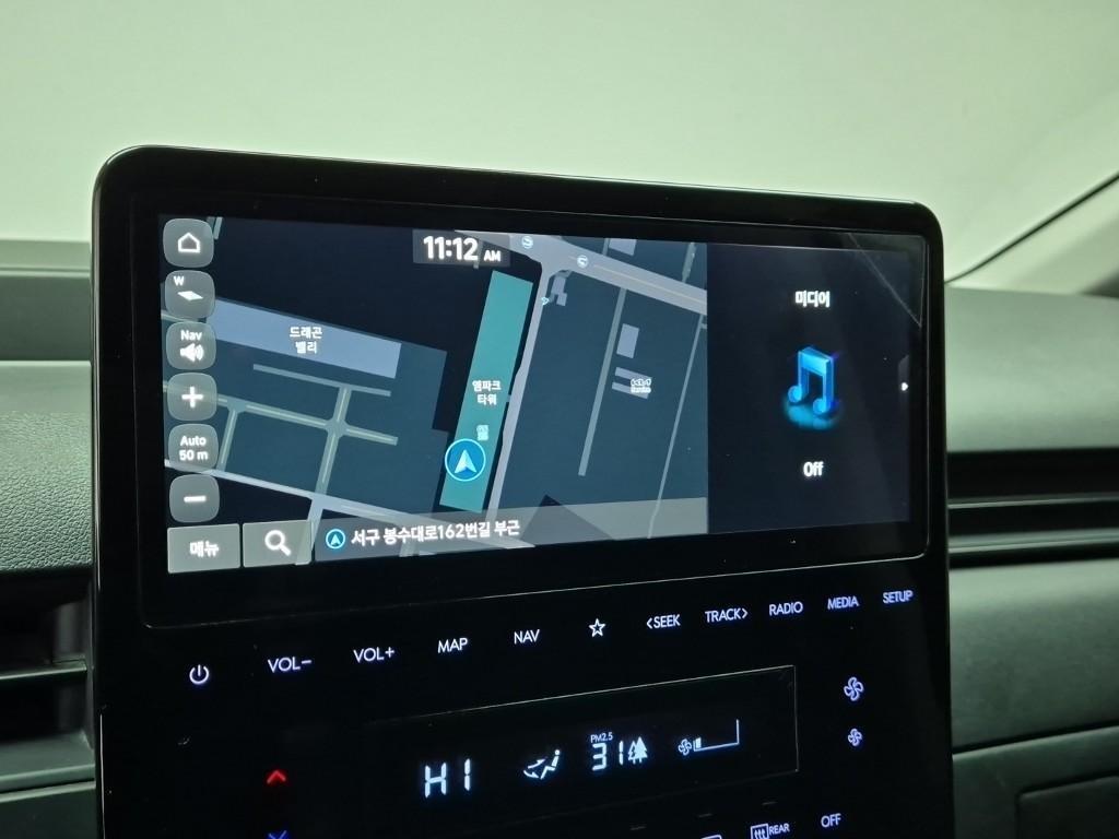 HYUNDAI Staria - Vista 12