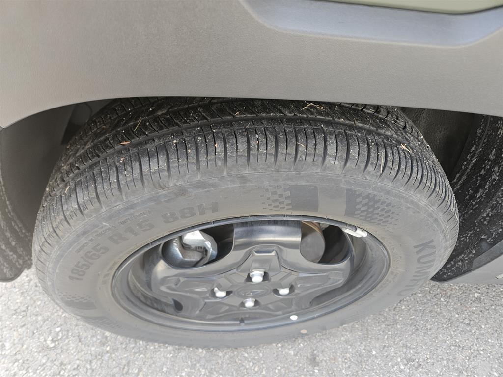 HYUNDAI Casper - Vista 7