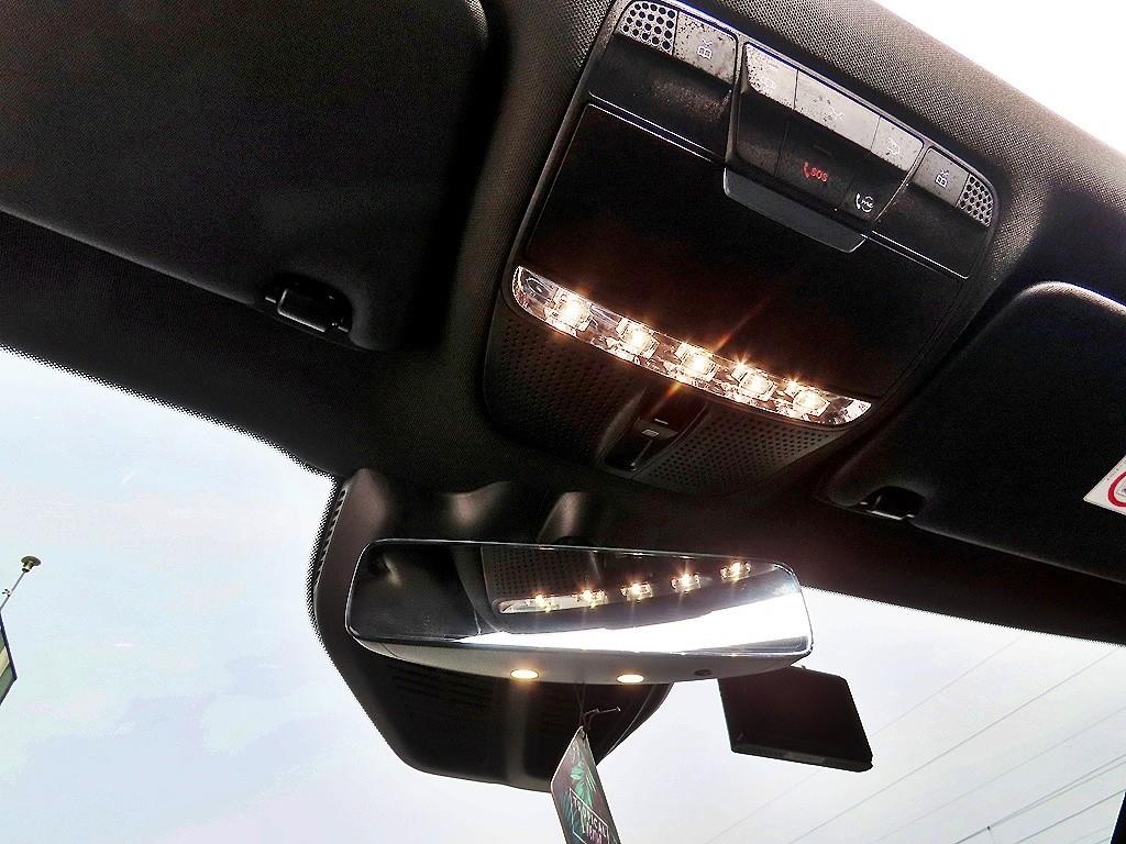 Mercedes Benz GLC Class 2021 Blanco - Importación desde Corea - HF Imports Iquique - Foto 14