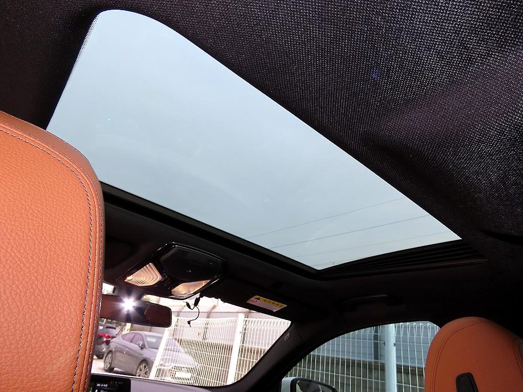 BMW 5 Series 2018 Blanco - Importación desde Corea - HF Imports Iquique - Foto 18