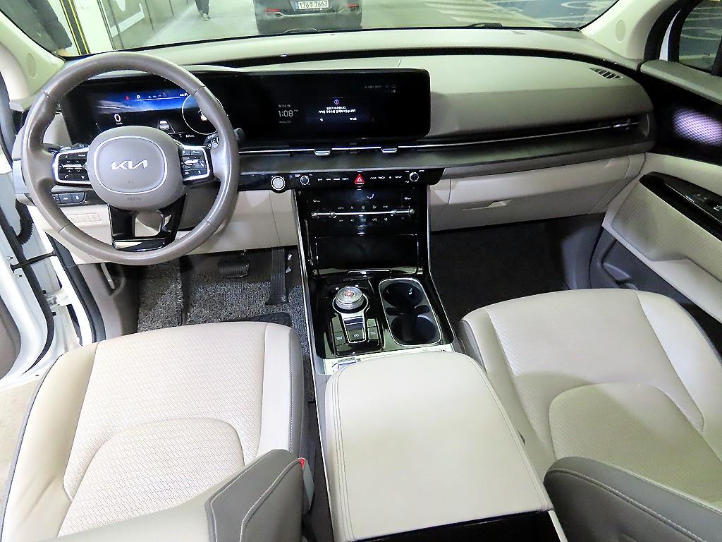 KIA Carnival - Vista 10