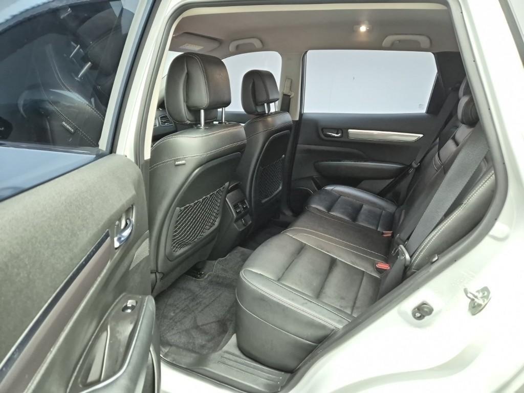 SAMSUNG QM6 - Vista 12