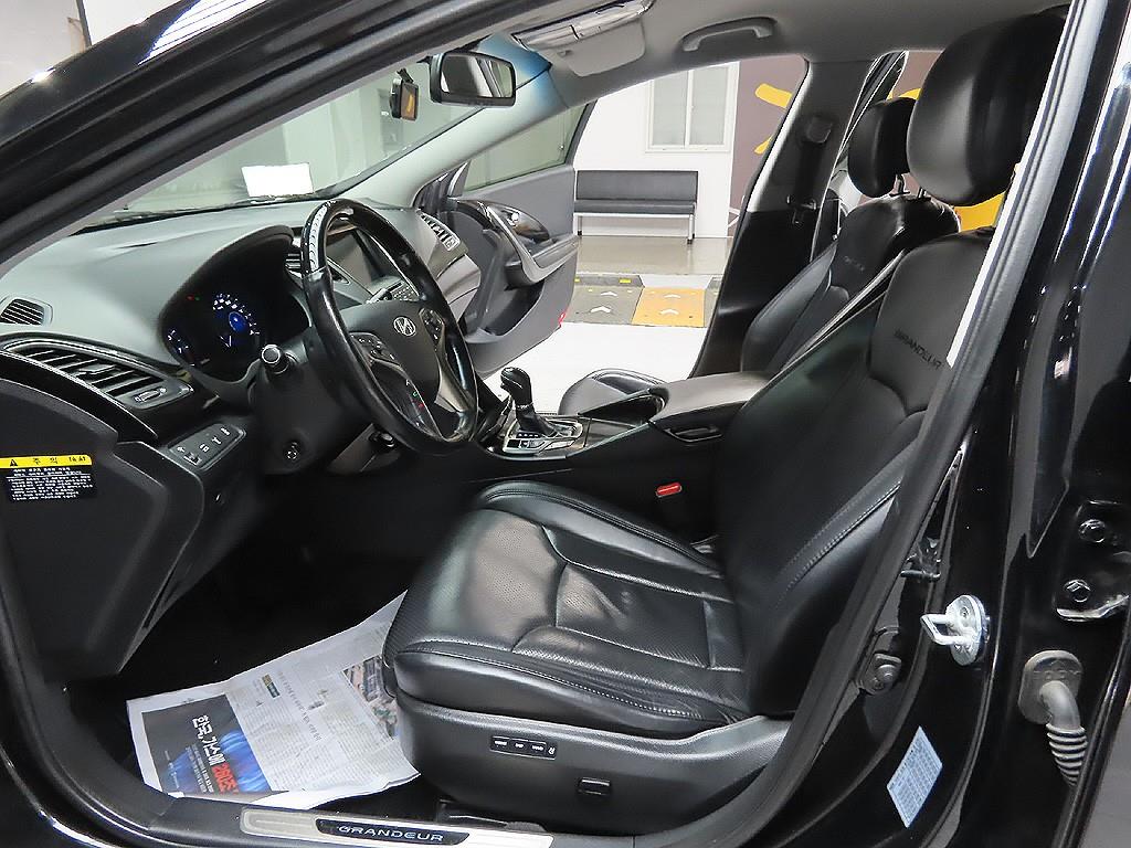 HYUNDAI Grandeur 2012 Negro - Importación desde Corea - HF Imports Iquique - Foto 13