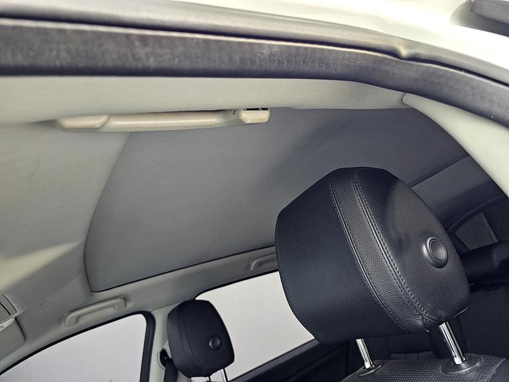 Land Rover Discovery Sports - Vista 12