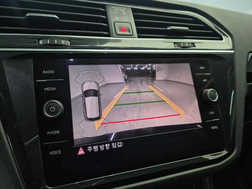 Volkswagen Tiguan 2021 Negro - Importación desde Corea - HF Imports Iquique - Foto 13