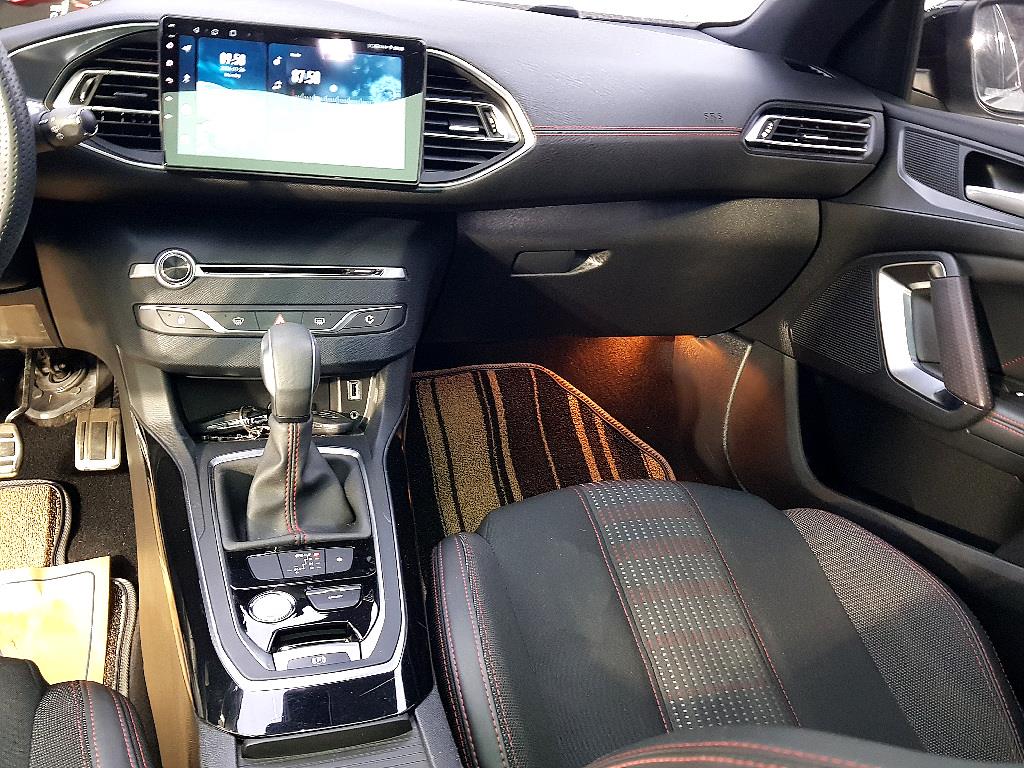 Peugeot 308 - Vista 9