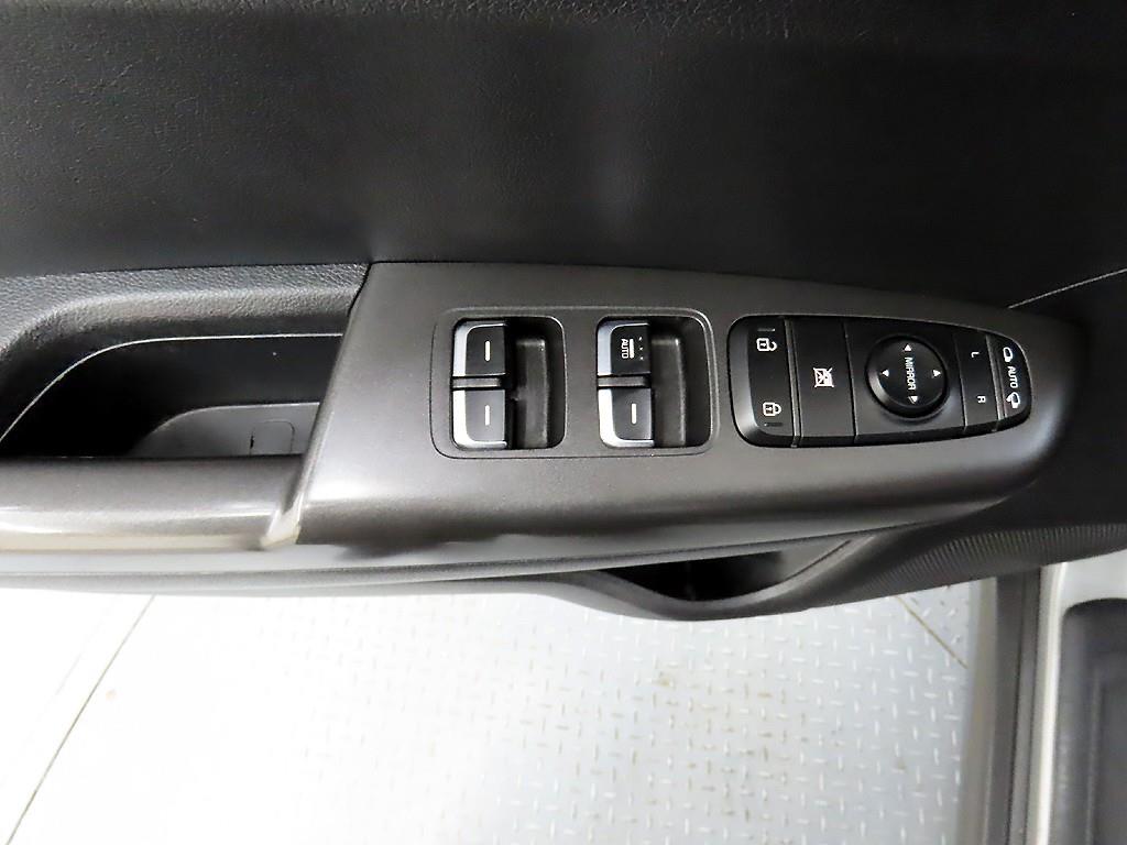 KIA Sportage - Vista 11