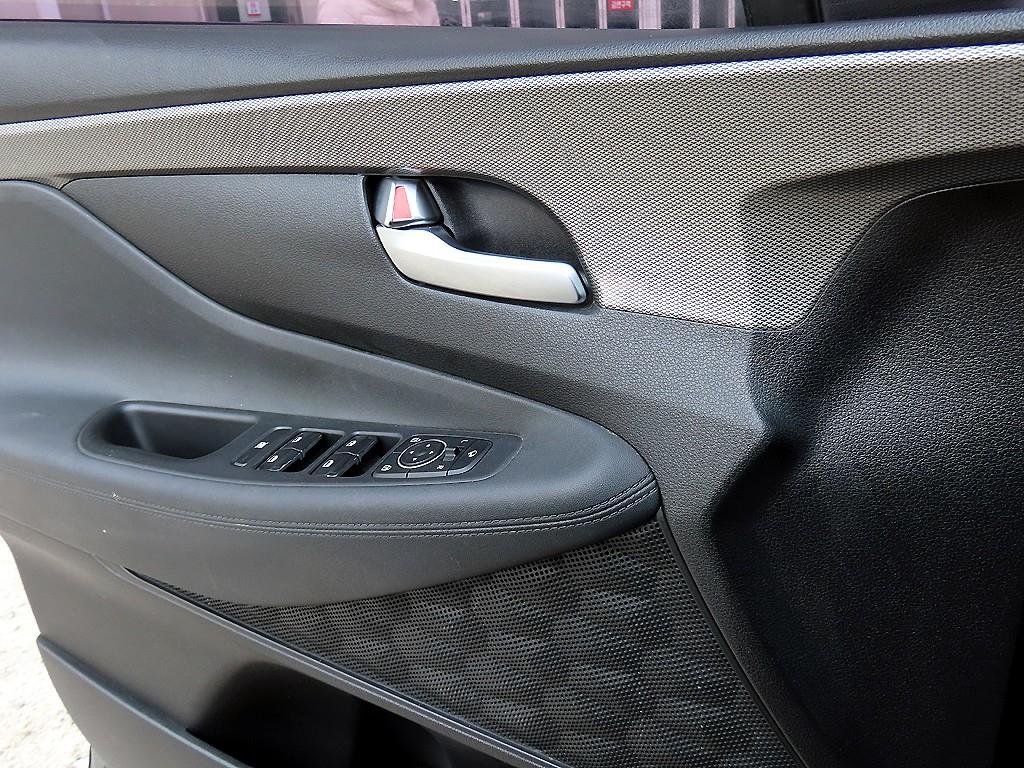 HYUNDAI Santa Fe - Vista 11